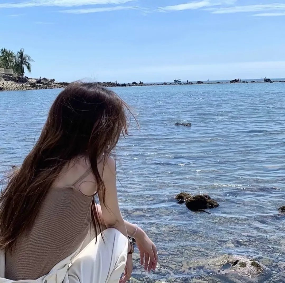 爱在旅途迟暮时